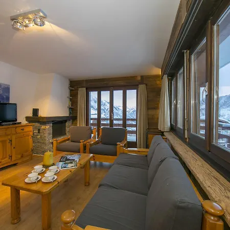 Appartement Les Rocailles 9 *